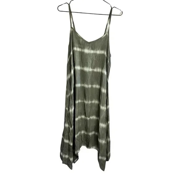LOGO Lori Goldstein Green Tie-Dye Spaghetti Strap Sharkbite Hem Midi Dress - Picture 1 of 7
